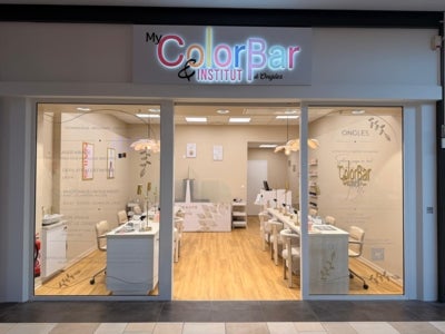 Color Bar Aushopping La Couronne