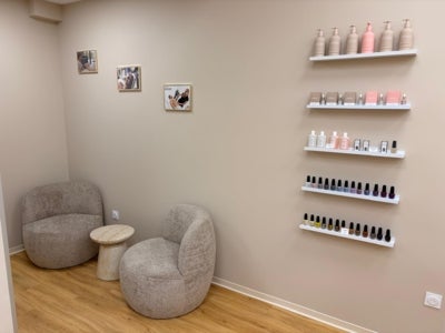 Color Bar Aushopping La Couronne